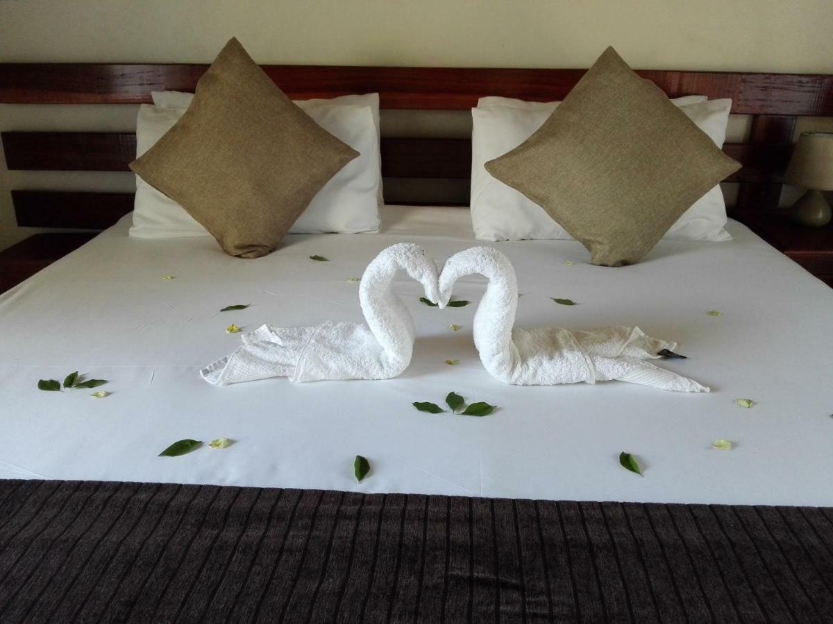 Chobe Sunset Chalets Lesoma Exterior photo