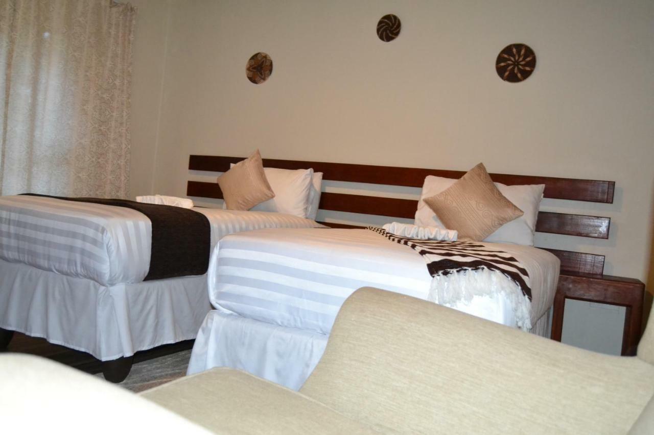 Chobe Sunset Chalets Lesoma Exterior photo